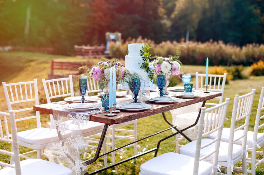 6 Ways to Throw an Eco-Friendly Party at Home